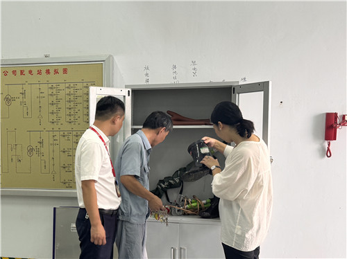 安全檢查1_副本.jpg 安全檢查1_副本.jpg