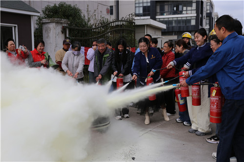 消防演習(xí) (1)_副本.jpg 消防演習(xí) (1)_副本.jpg